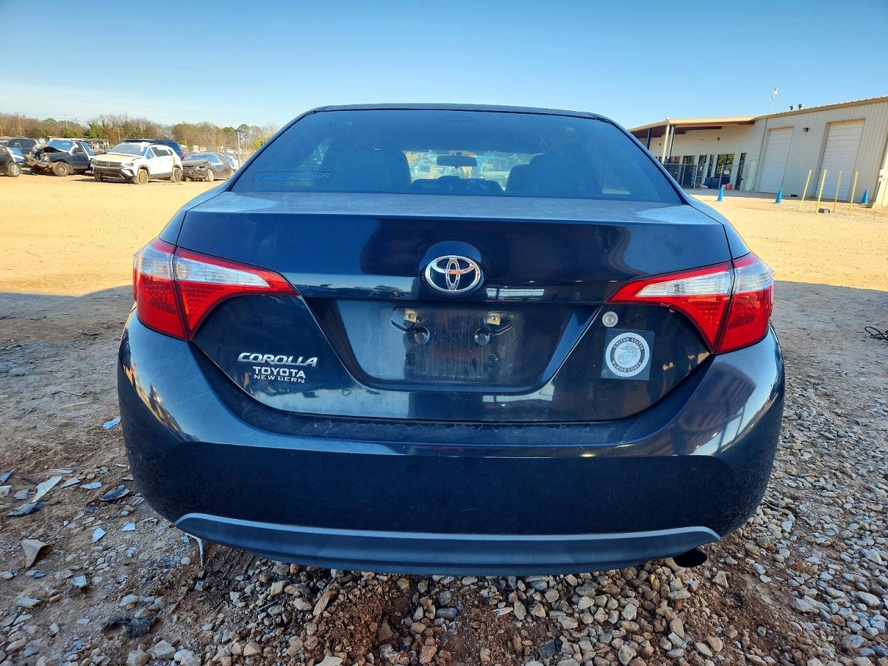 2015 TOYOTA COROLLA L photo 11