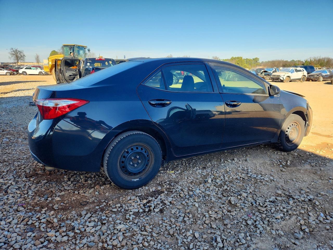 2015 TOYOTA COROLLA L photo 5