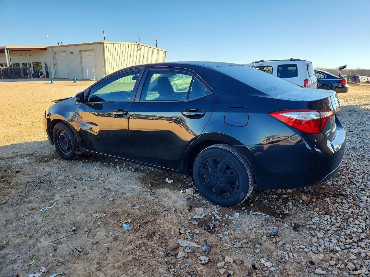 2015 TOYOTA COROLLA L photo 3