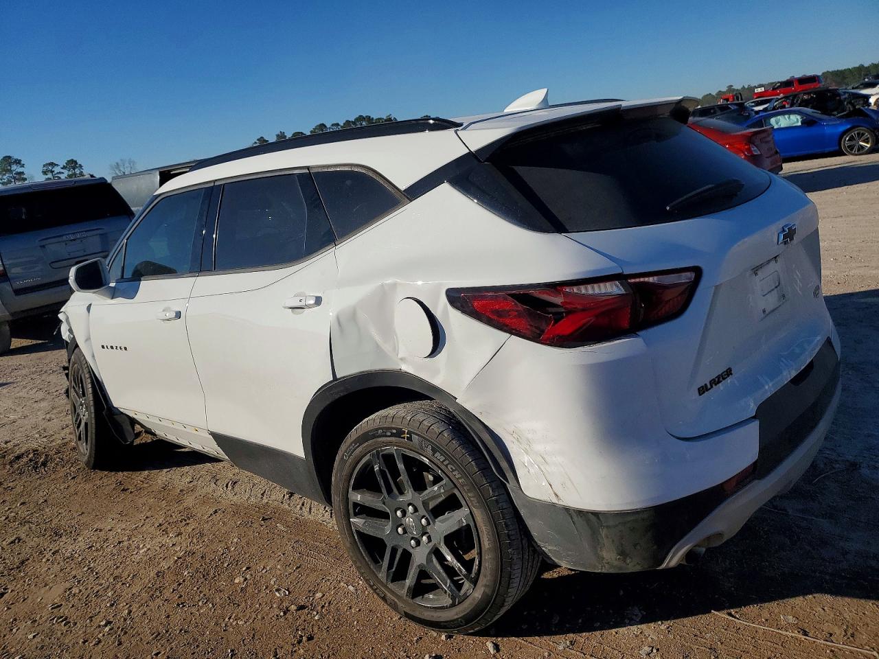 2020 CHEVROLET BLAZER 1LT photo 3