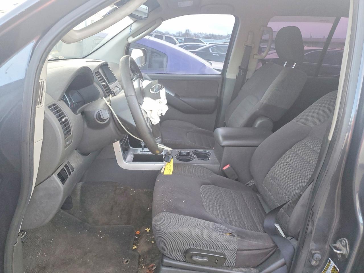 2011 NISSAN PATHFINDER S photo 7