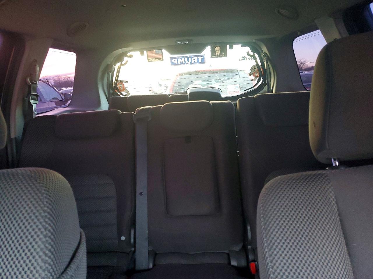 2011 NISSAN PATHFINDER S photo 10