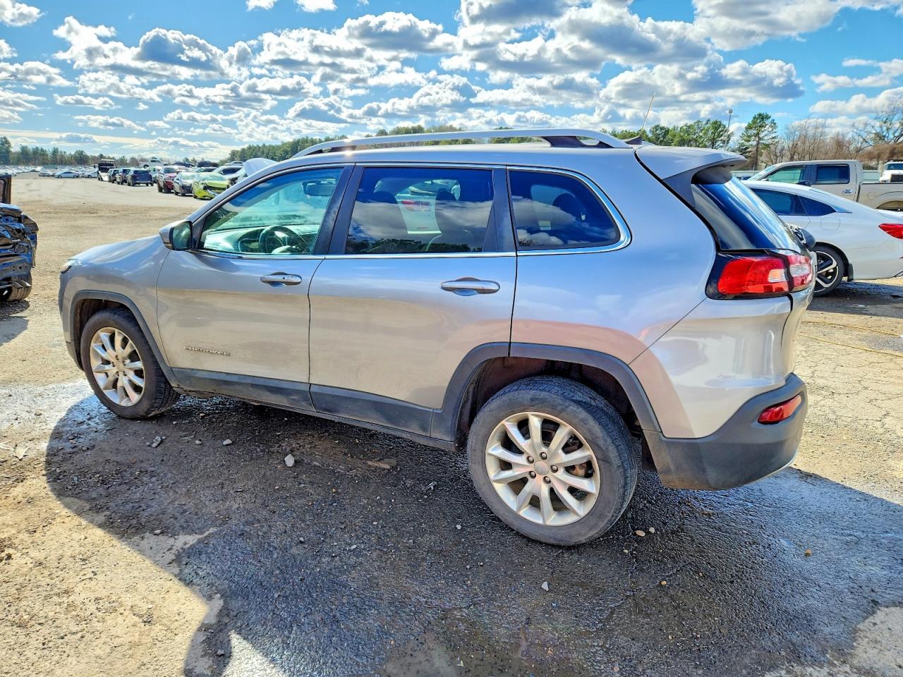 2017 JEEP CHEROKEE LIMITED photo 4