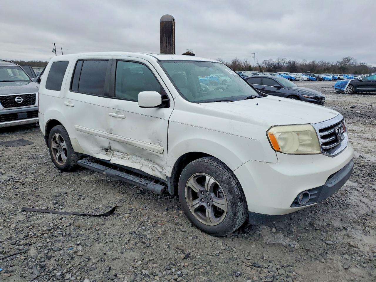 2015 HONDA PILOT SE photo 4
