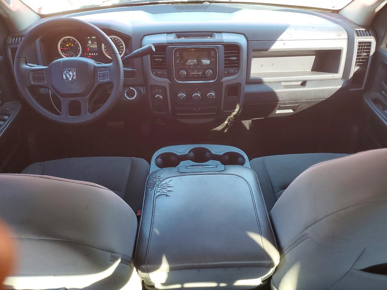 2013 RAM 1500 ST photo 8