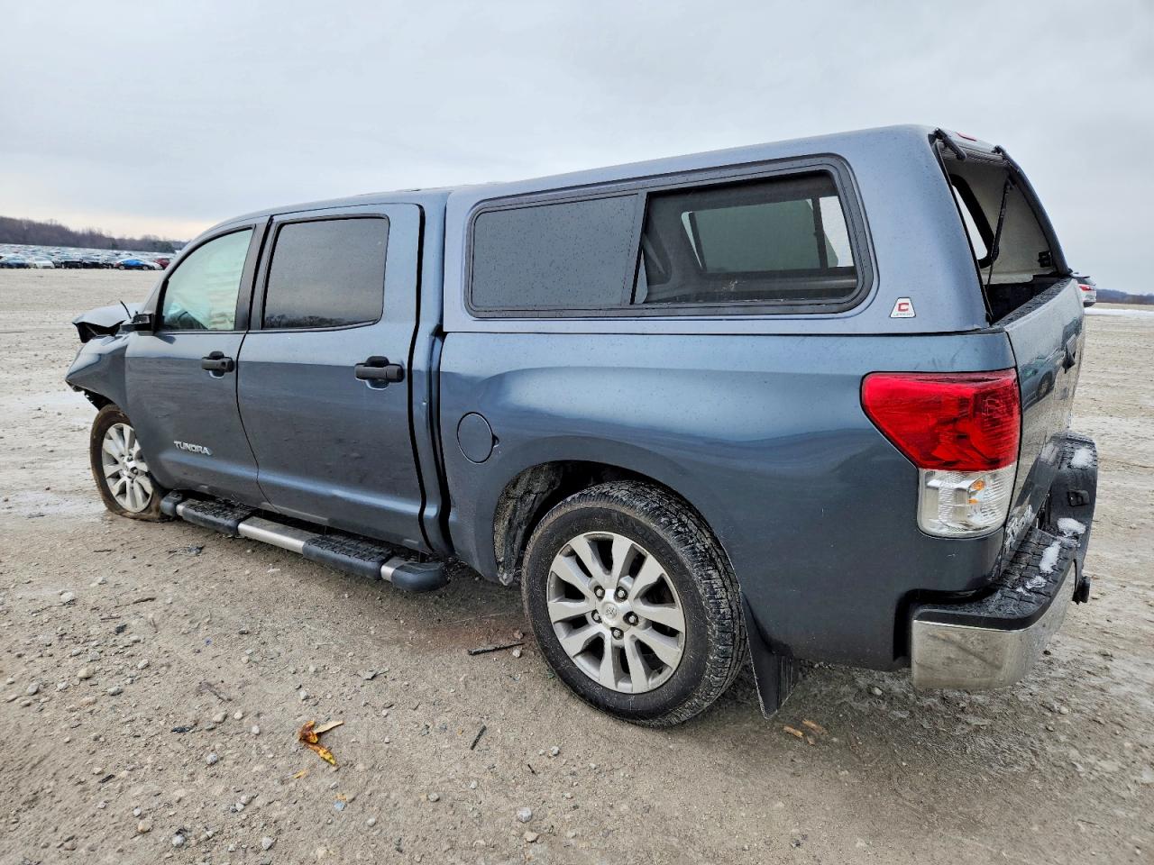2010 TOYOTA TUNDRA CREWMAX SR5 photo 3