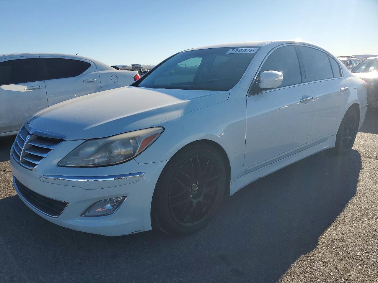 2013 HYUNDAI GENESIS