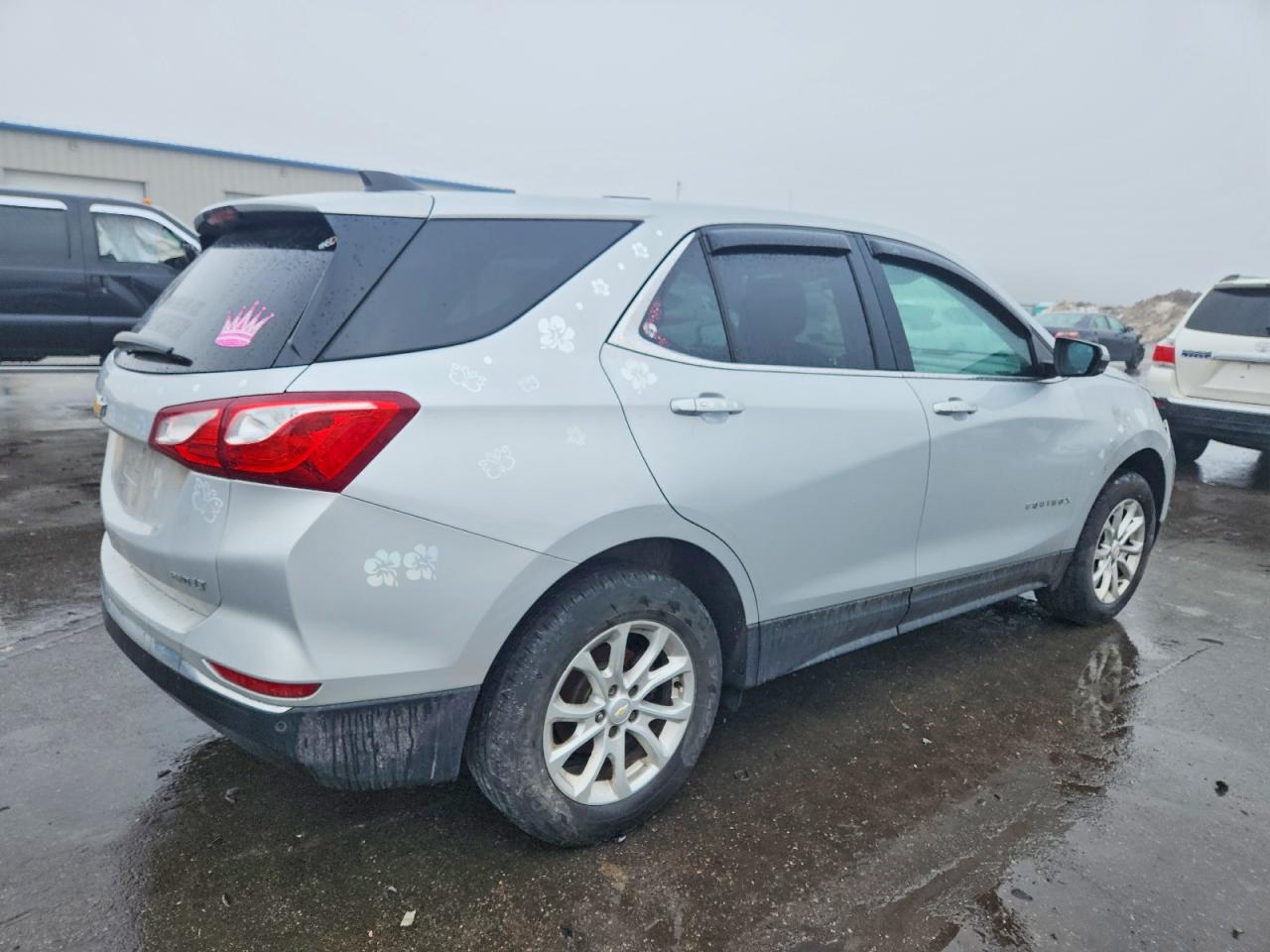 2018 CHEVROLET EQUINOX LT photo 3