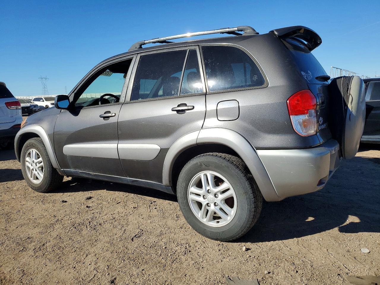 2003 TOYOTA RAV4 BASE photo 2
