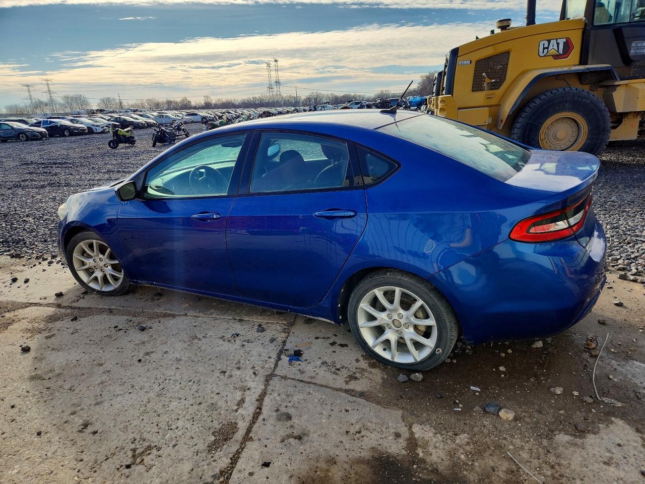 2013 DODGE DART SXT photo 2