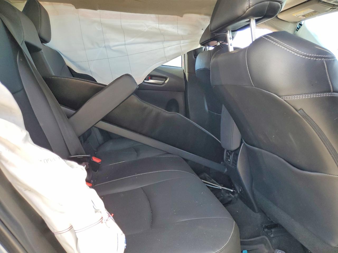 2022 TOYOTA COROLLA CROSS XLE photo 11