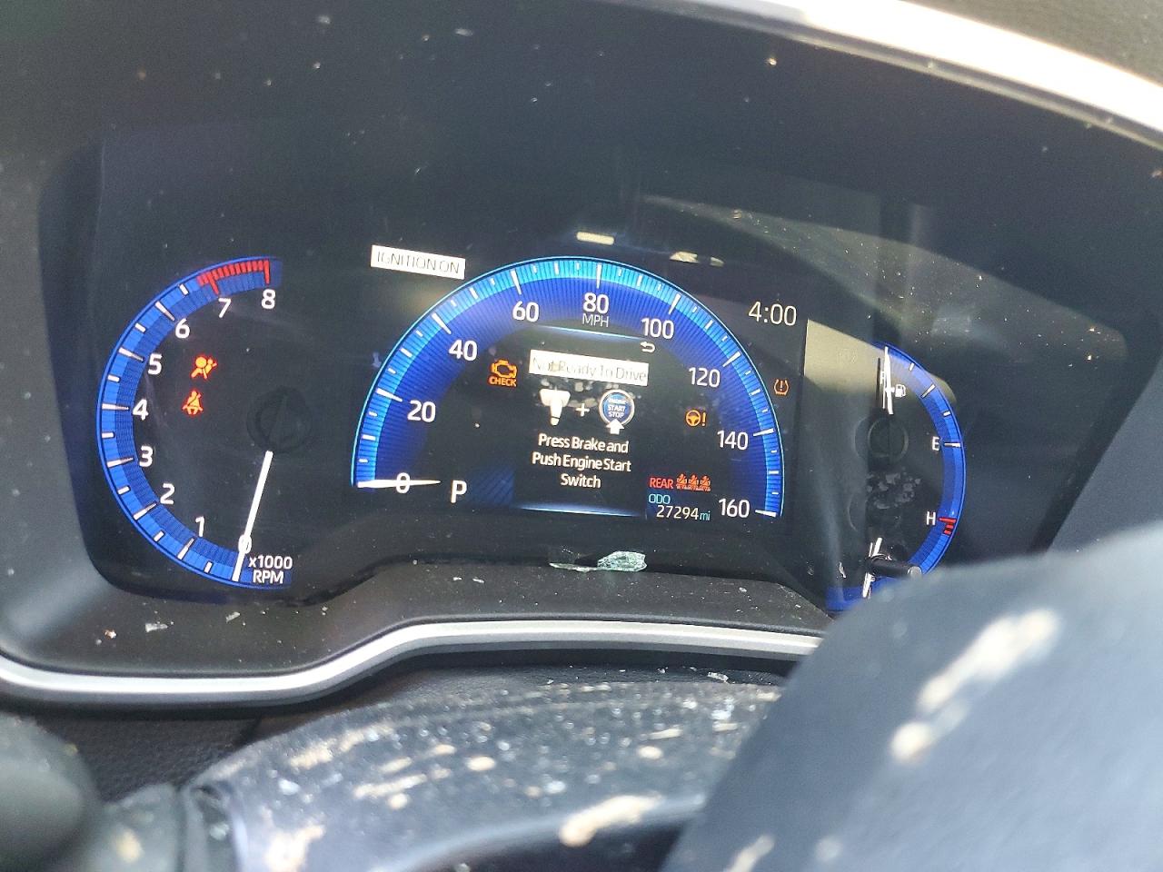 2022 TOYOTA COROLLA CROSS XLE photo 9