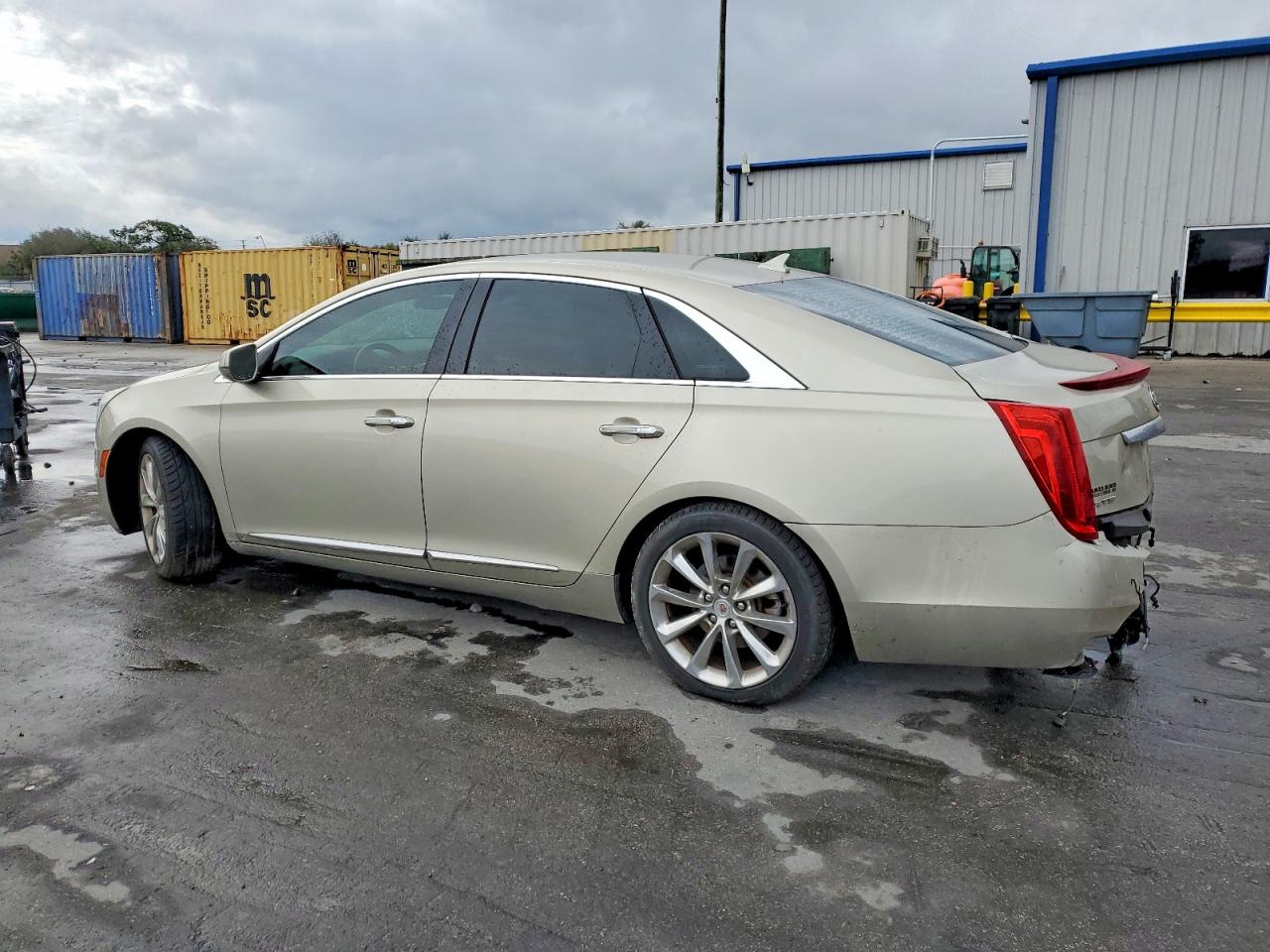 2014 CADILLAC XTS LUXURY COLLECTION photo 2