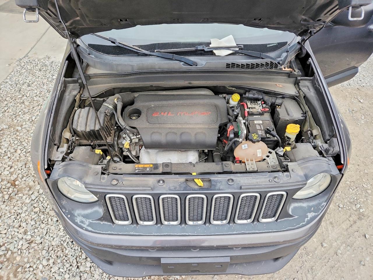 2017 JEEP RENEGADE SPORT photo 12