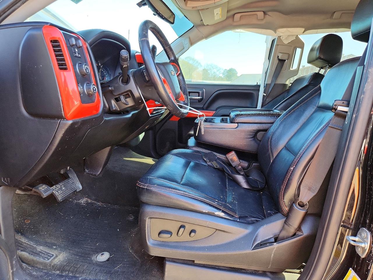 2018 CHEVROLET SILVERADO K1500 LT photo 7