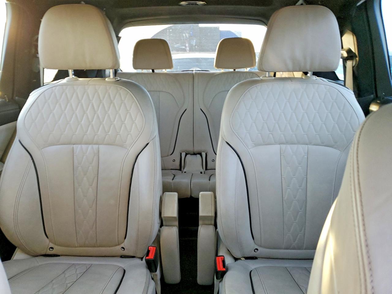 2020 BMW X7 XDRIVE40I photo 28