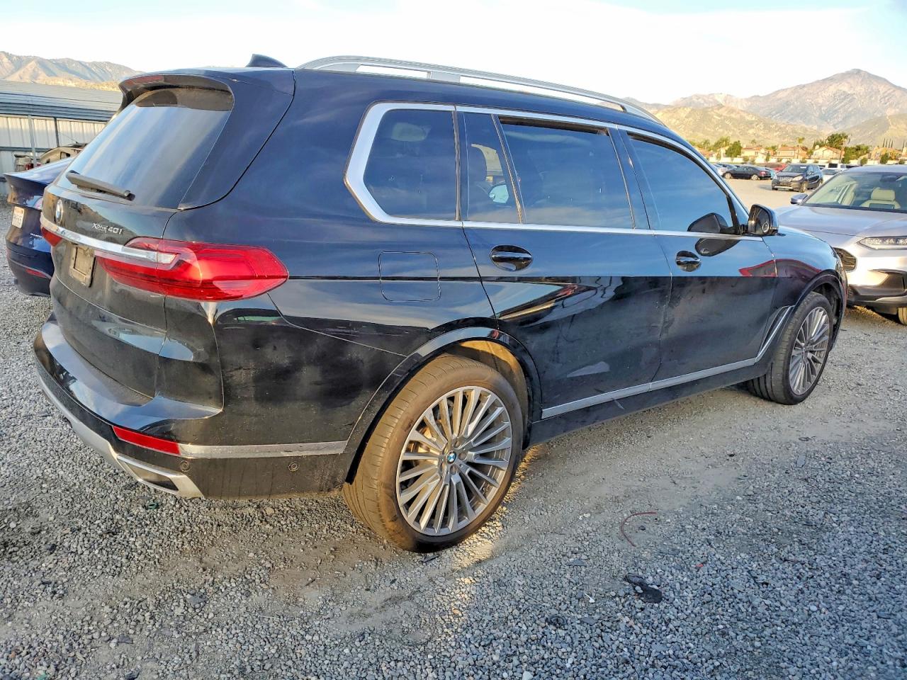 2020 BMW X7 XDRIVE40I photo 7