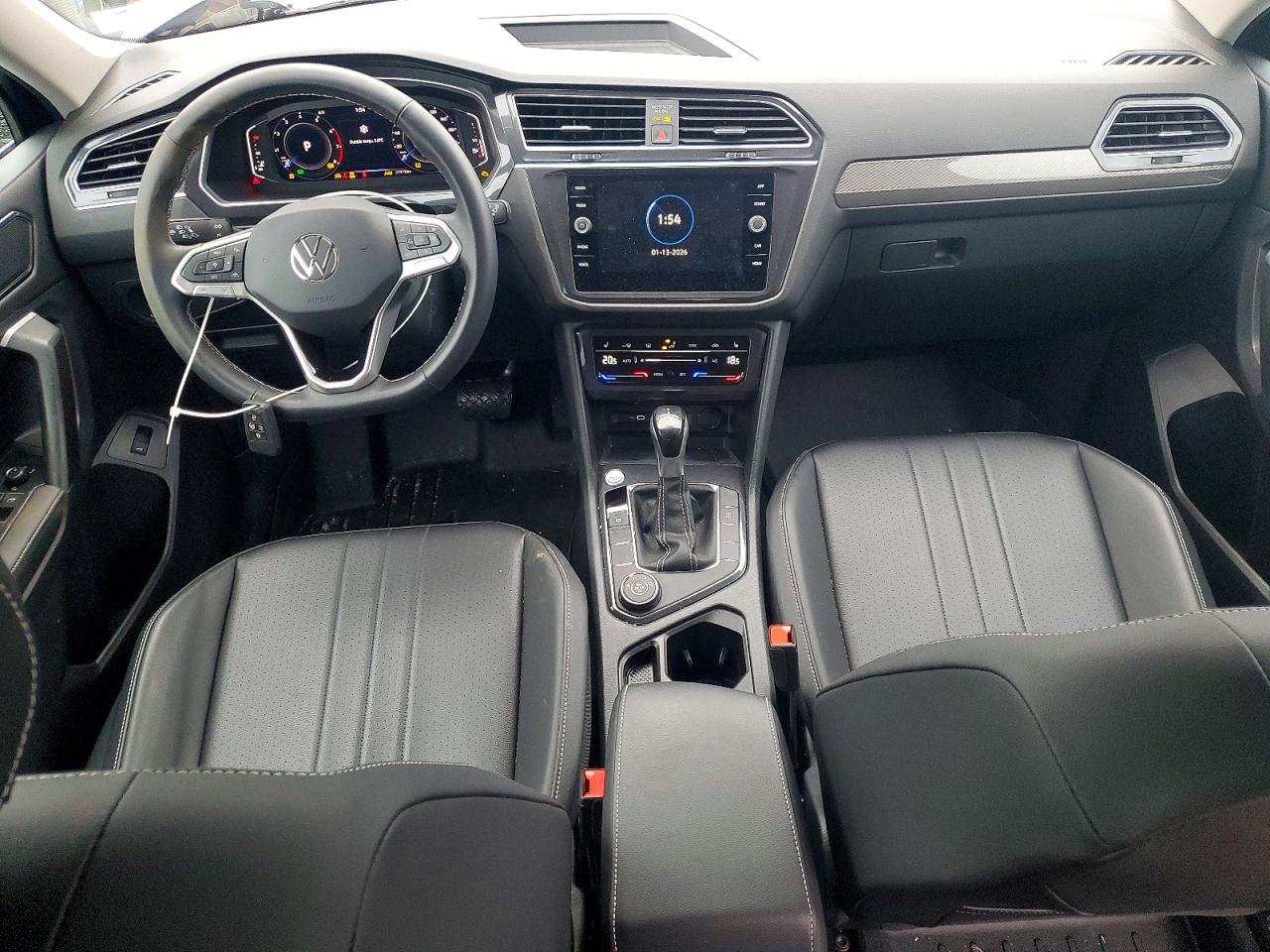 2024 VOLKSWAGEN TIGUAN SE photo 22
