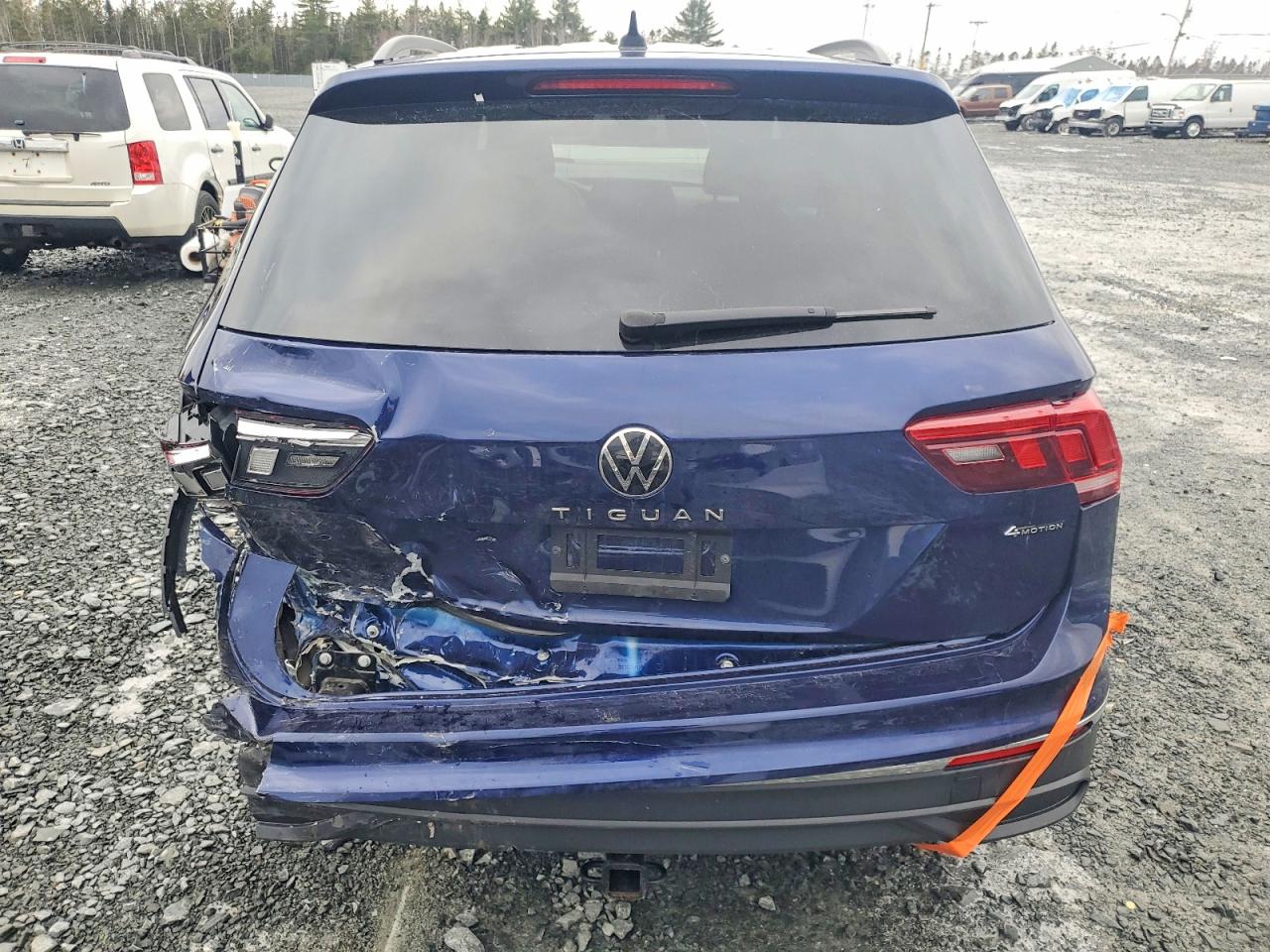 2024 VOLKSWAGEN TIGUAN SE photo 16