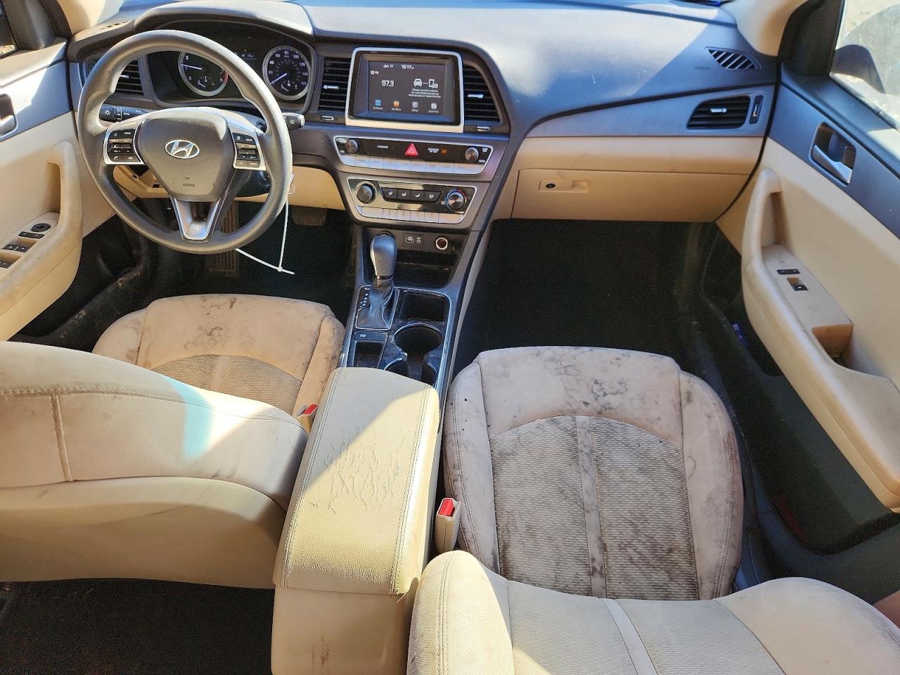 2018 HYUNDAI SONATA SE photo 15
