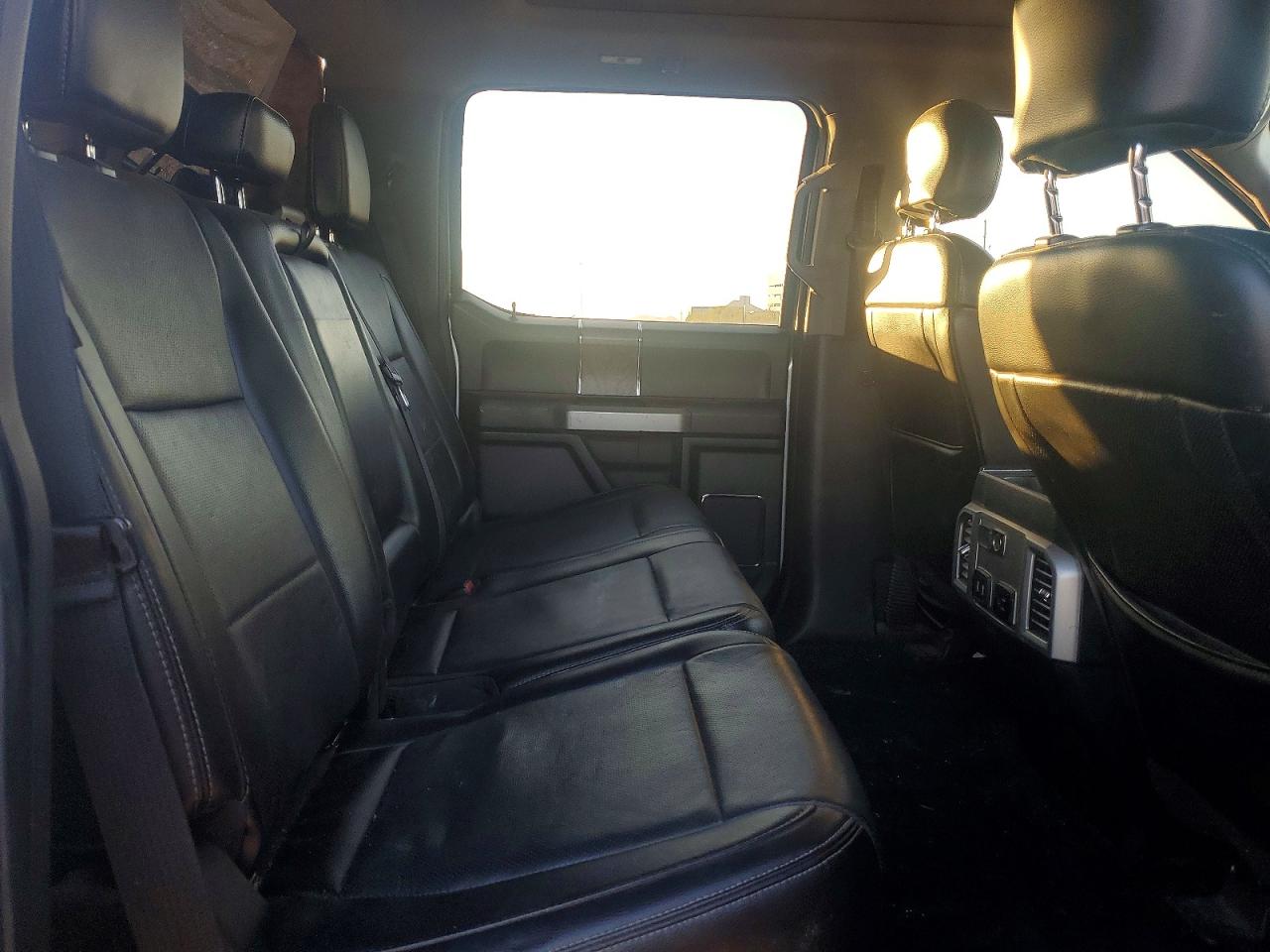 2017 FORD F250 SUPER DUTY photo 28
