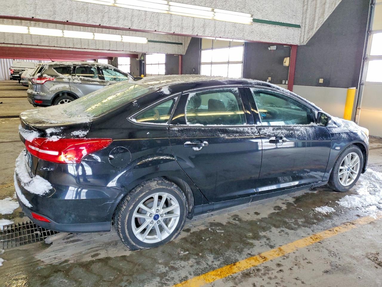 2017 FORD FOCUS SE photo 7