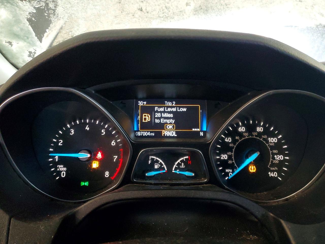 2017 FORD FOCUS SE photo 25