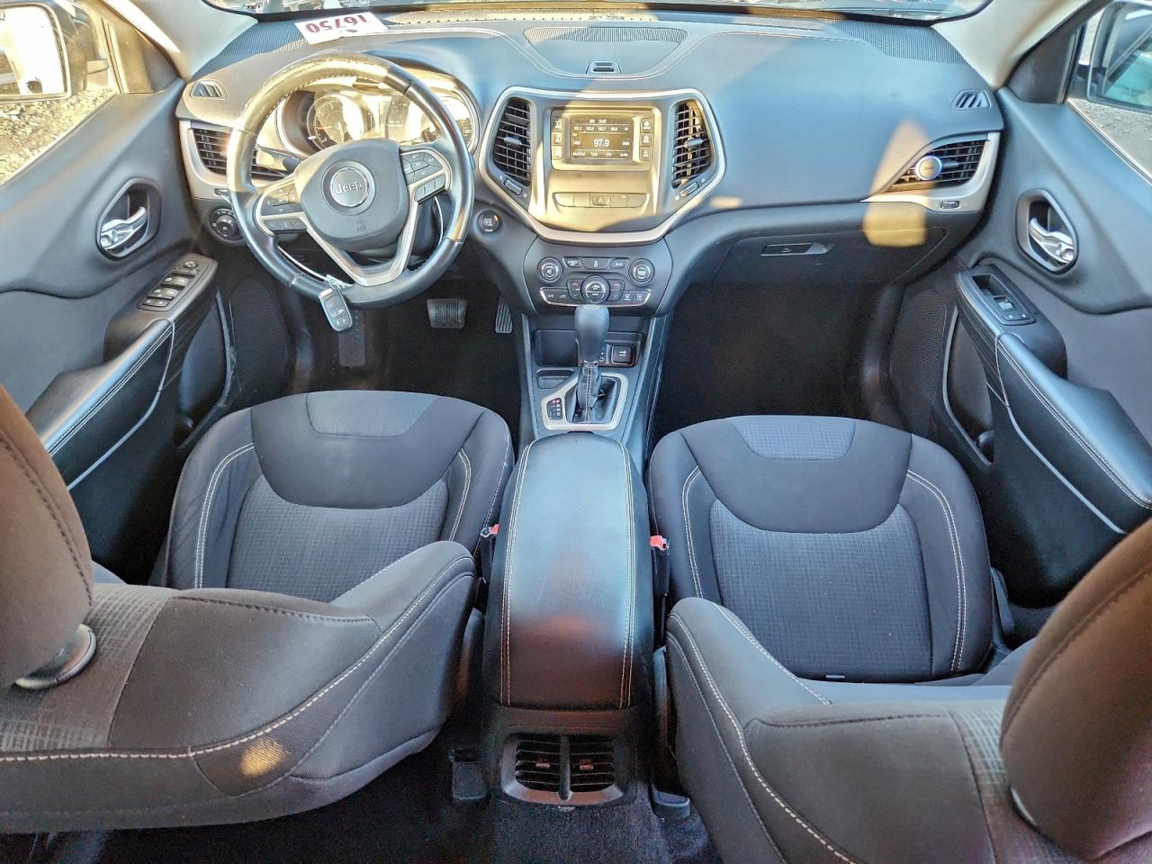 2015 JEEP CHEROKEE LATITUDE photo 15