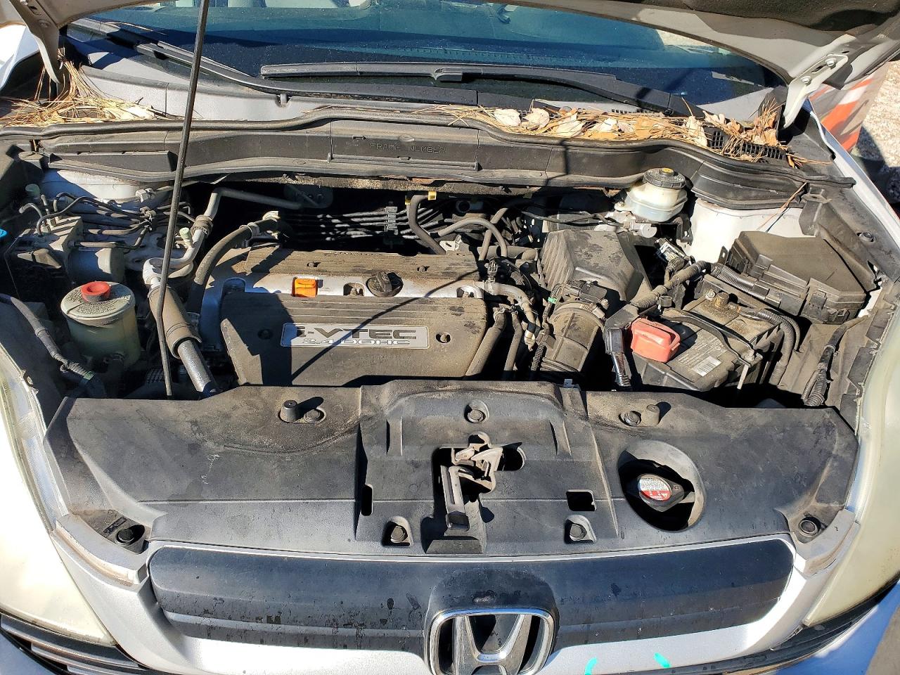 2009 HONDA CR-V LX photo 23