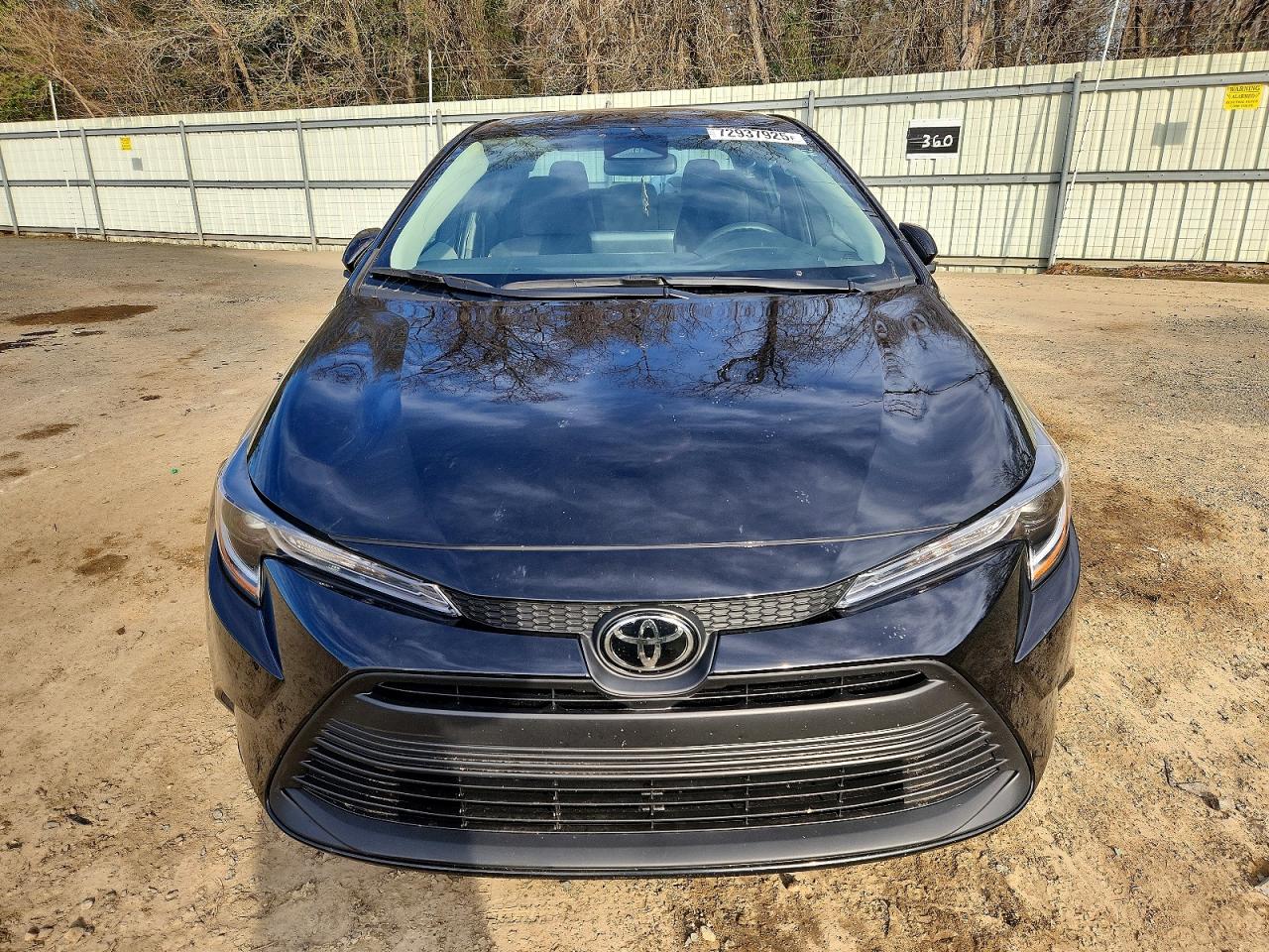 2025 TOYOTA COROLLA LE photo 13