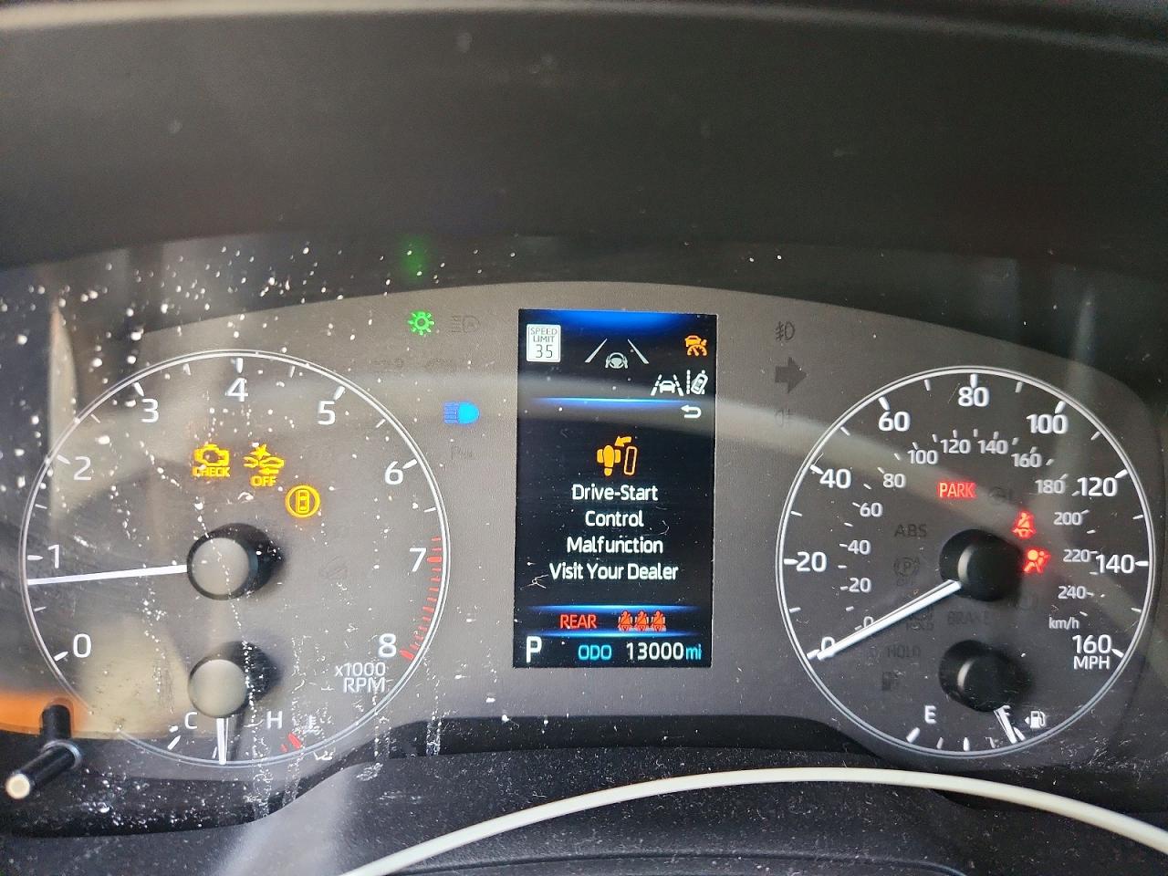 2025 TOYOTA COROLLA LE photo 25