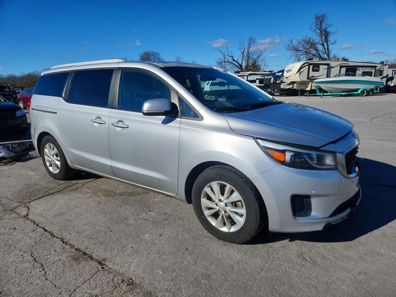 2017 KIA SEDONA LX photo 10