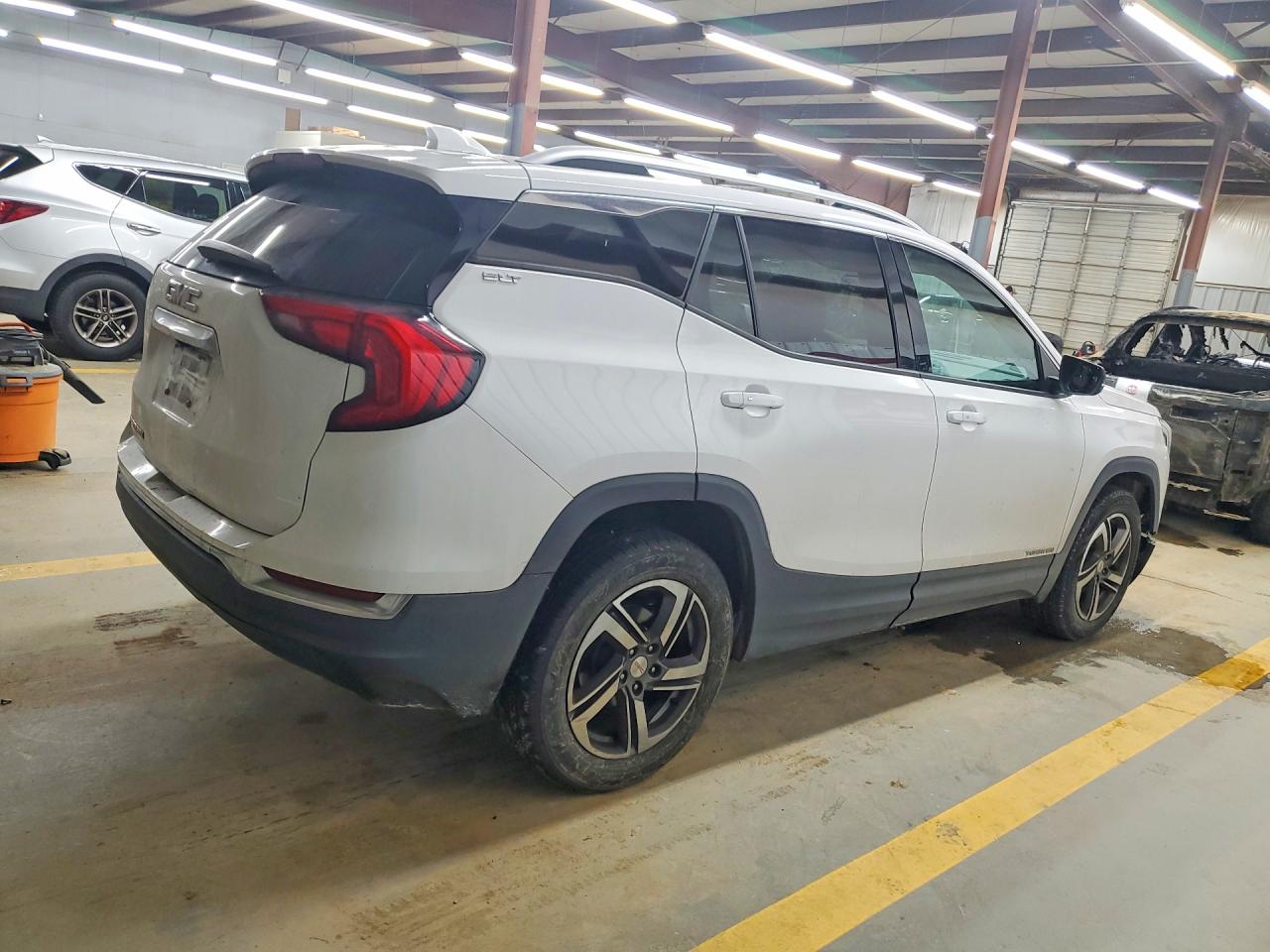 2019 GMC TERRAIN SLT photo 7