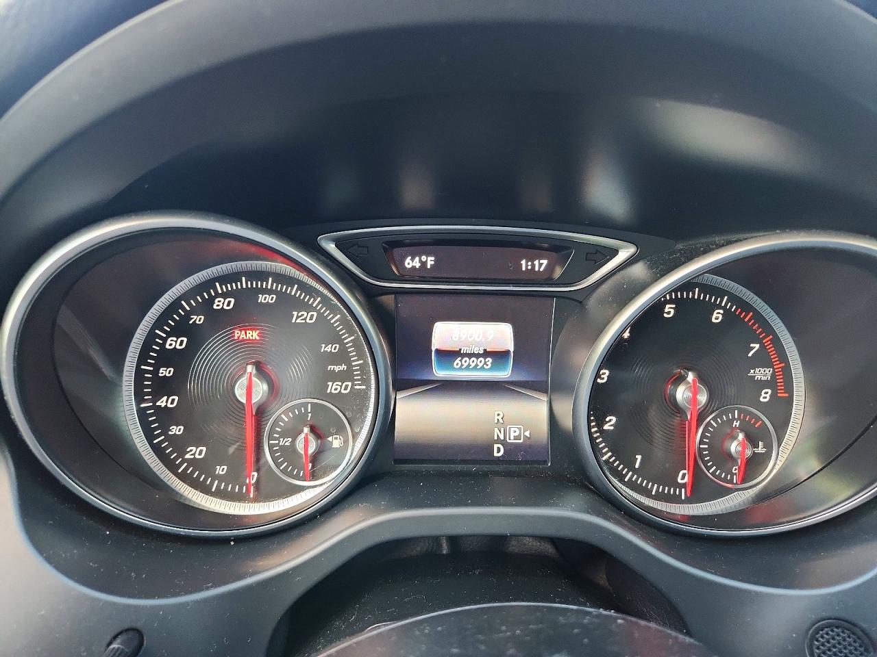 2018 MERCEDES-BENZ CLA 250 4MATIC photo 17