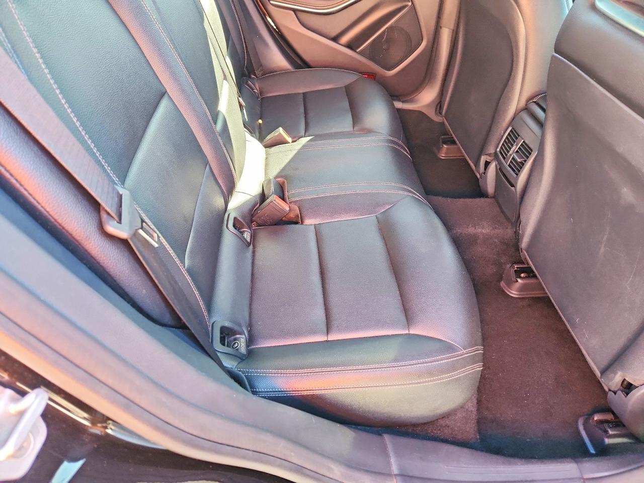2018 MERCEDES-BENZ CLA 250 4MATIC photo 19
