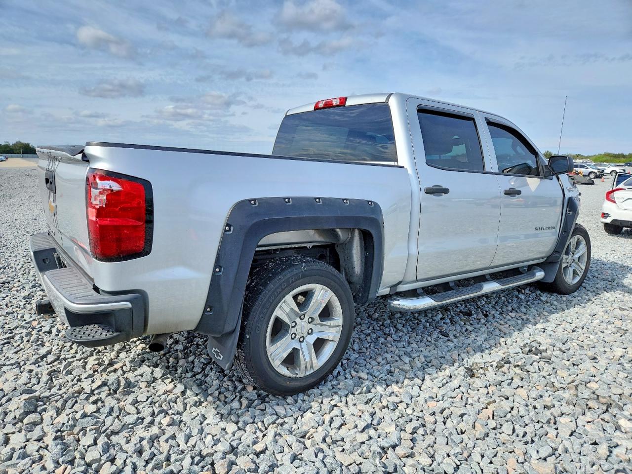 2018 CHEVROLET SILVERADO C1500 CUSTOM photo 9