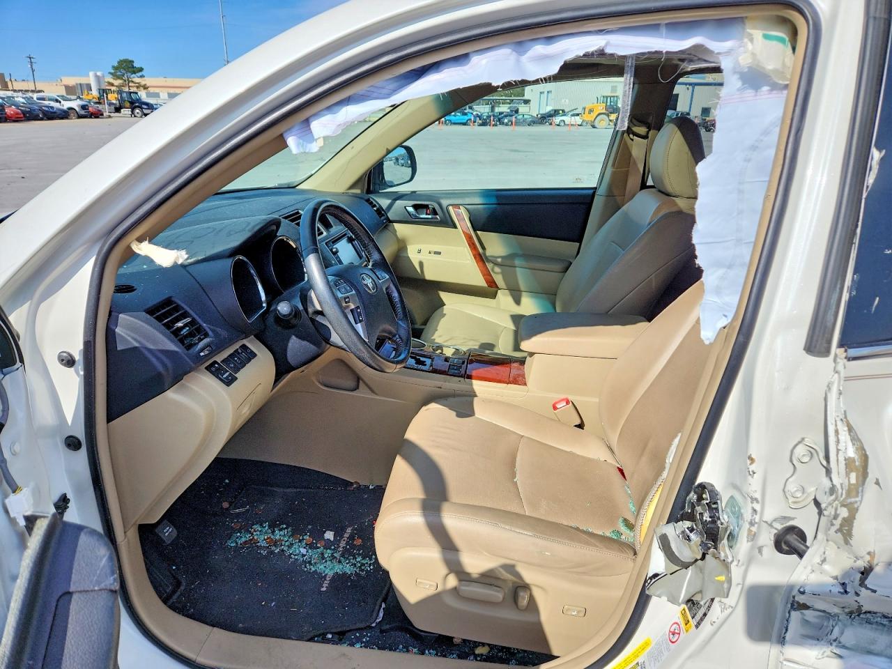 2013 TOYOTA HIGHLANDER LIMITED photo 19