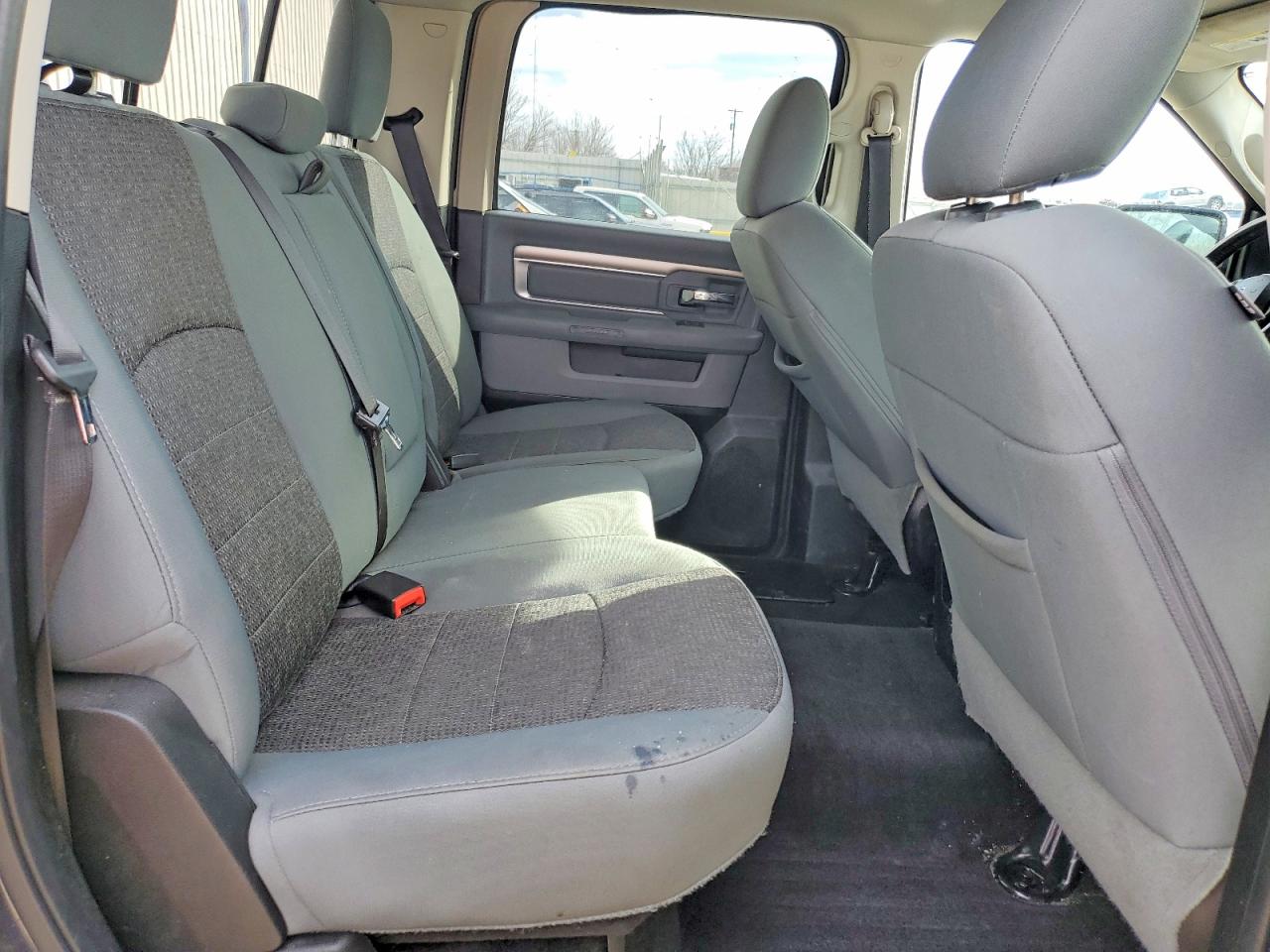 2017 RAM 1500 SLT photo 19