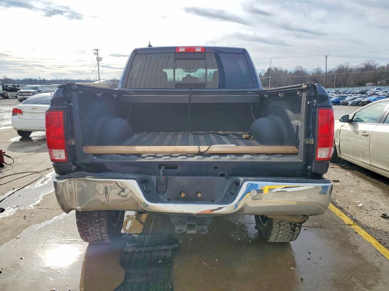 2017 RAM 1500 SLT photo 11