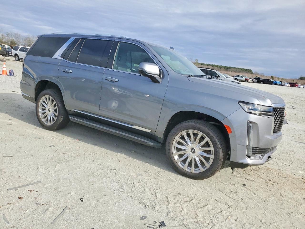 2022 CADILLAC ESCALADE PREMIUM LUXURY photo 4