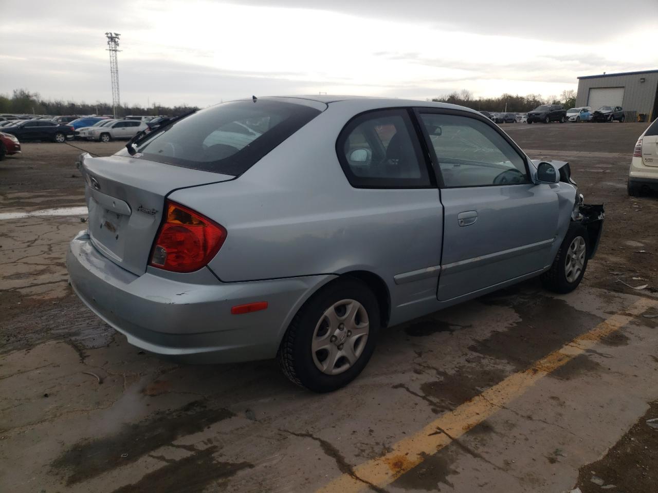 2005 HYUNDAI ACCENT GS photo 5