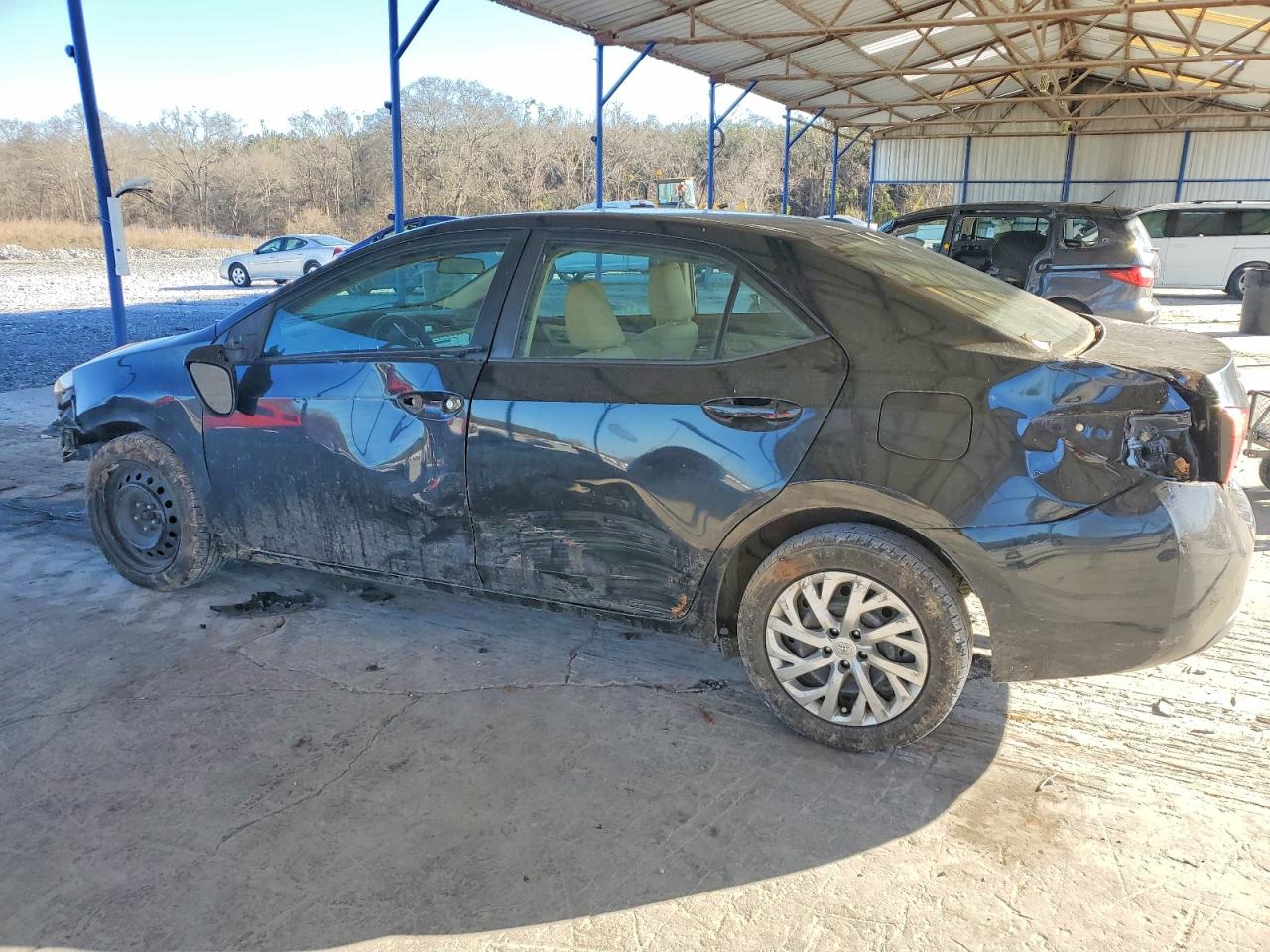 2018 TOYOTA COROLLA L photo 2