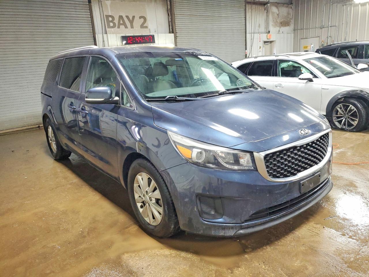 2016 KIA SEDONA LX photo 7