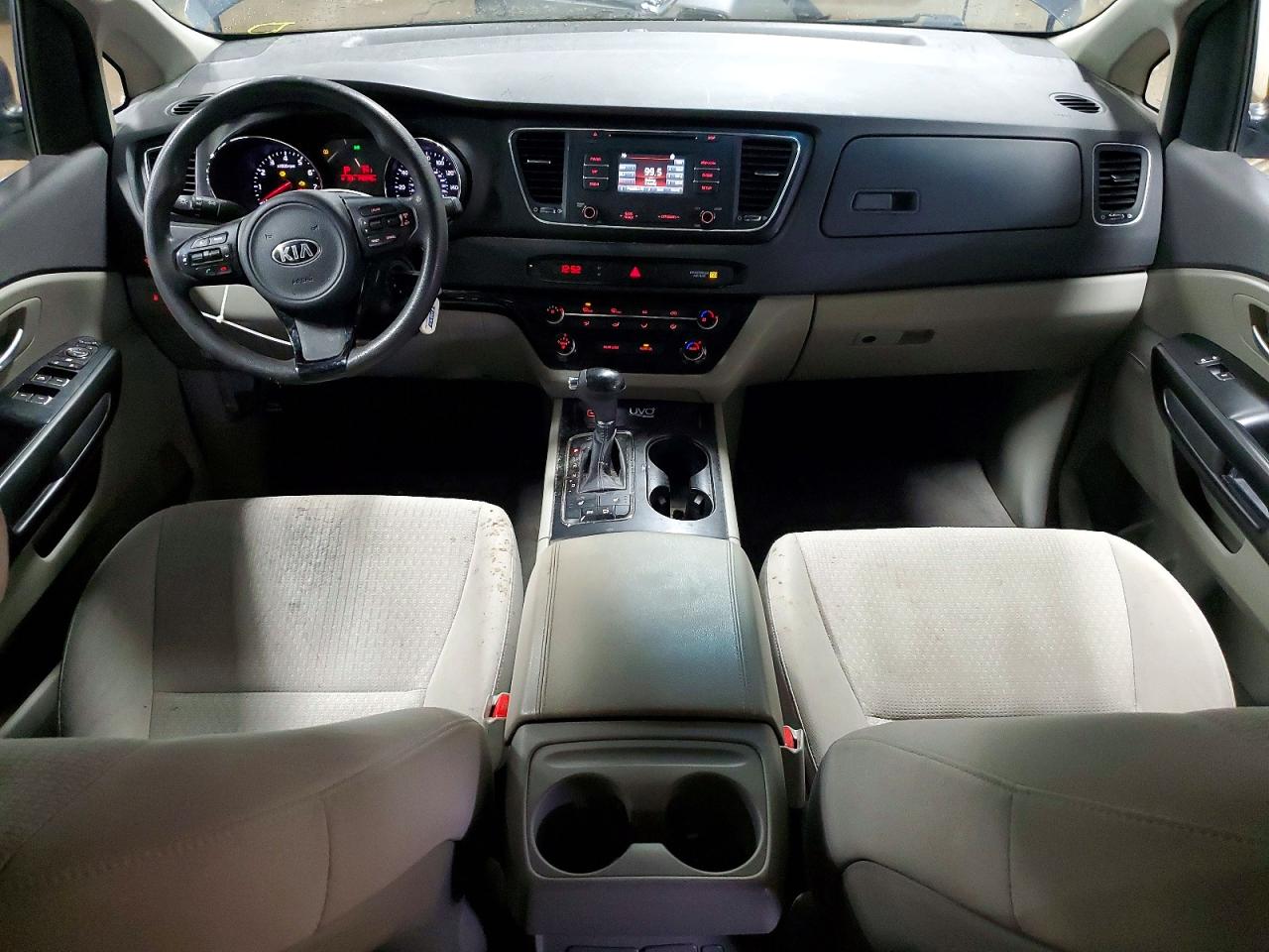 2016 KIA SEDONA LX photo 15