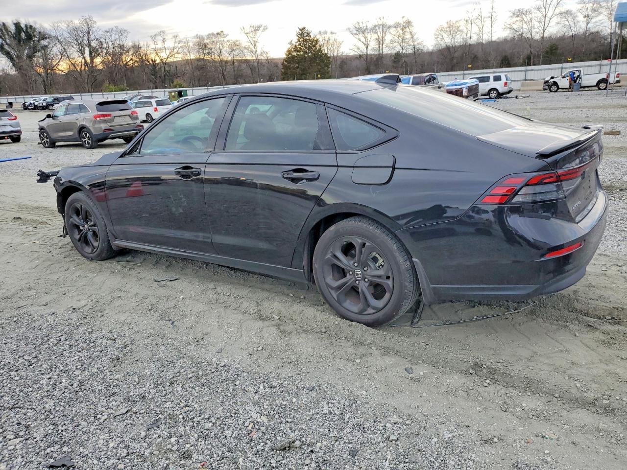2025 HONDA ACCORD SE photo 3
