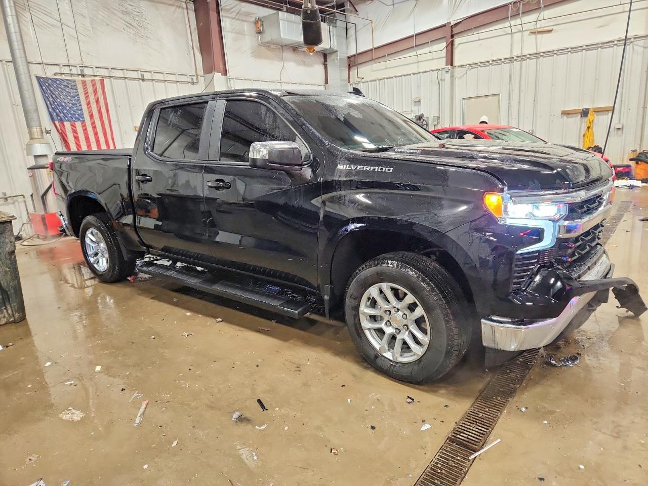 2025 CHEVROLET SILVERADO K1500 LT-L photo 4