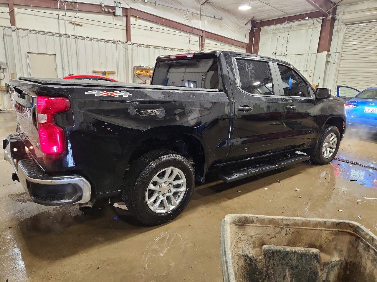 2025 CHEVROLET SILVERADO K1500 LT-L photo 3