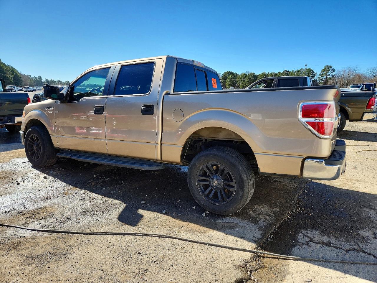 2014 FORD F150 SUPERCREW photo 4