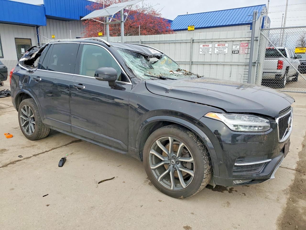 2017 VOLVO XC90 T6 photo 7
