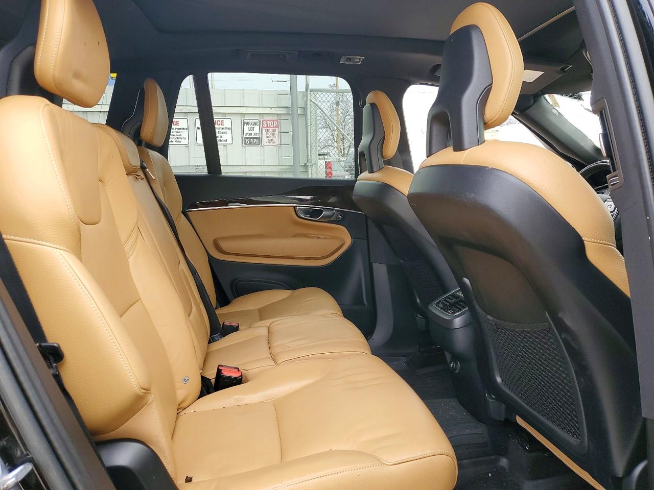 2017 VOLVO XC90 T6 photo 21
